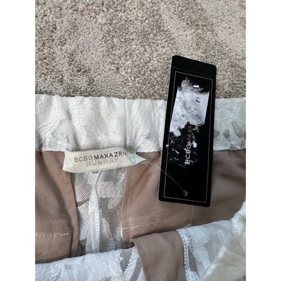 BCBG MAXAZRIA Runway Women's White Pull on Sheer Lace Floral Dress Size M NWT - Picture 4 of 6